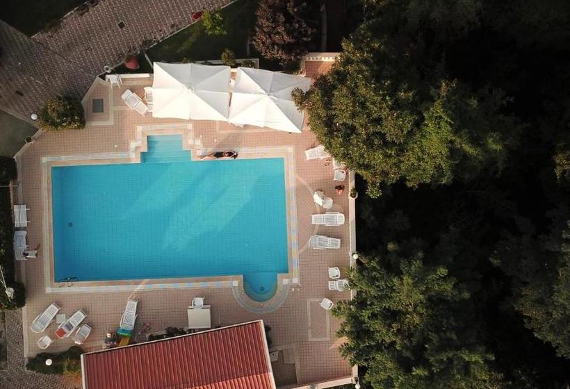 Отель Gioia Garden