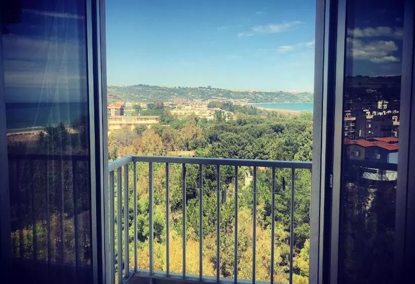 Hotel Perrozzi