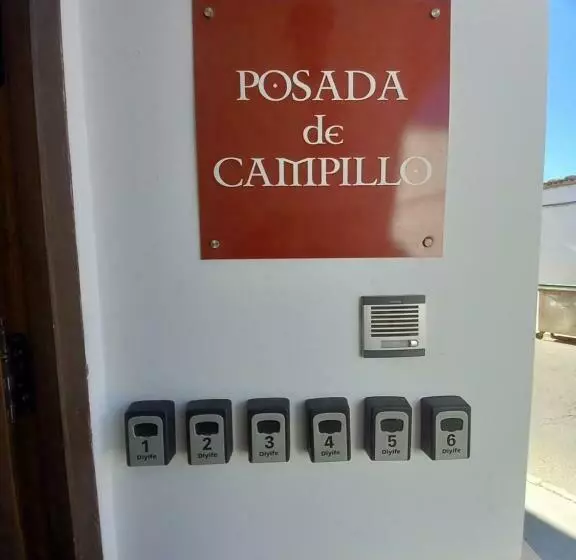 ホテル Posada De Campillo