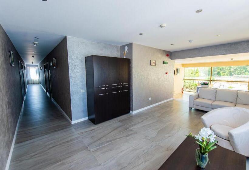 בית מלון כפרי Prestige