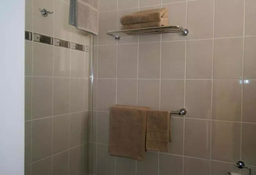 モーテル Highlands Motor Inn