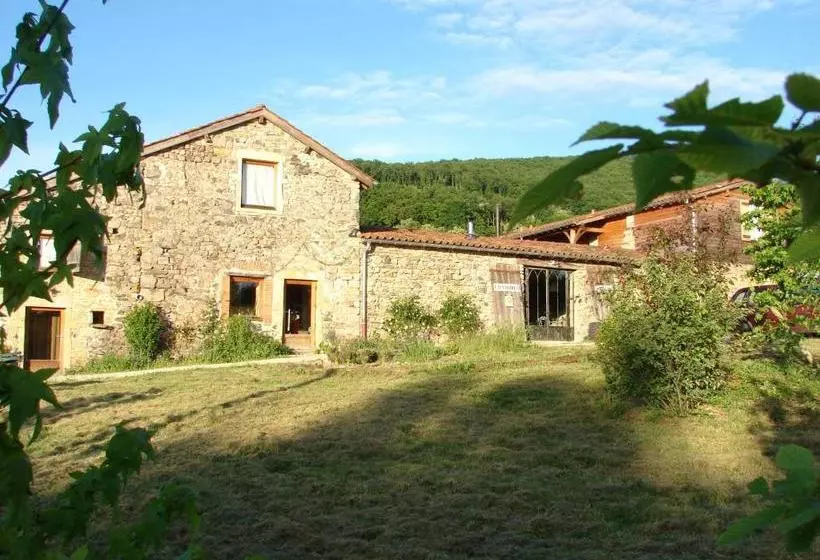 ペンション La Pierre Folle Chambres D Hôtes