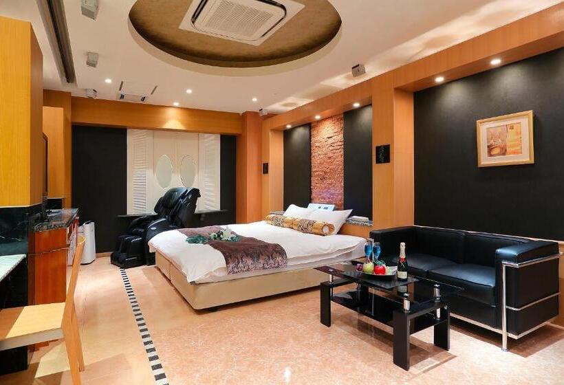 Hotel Axis  アクシス