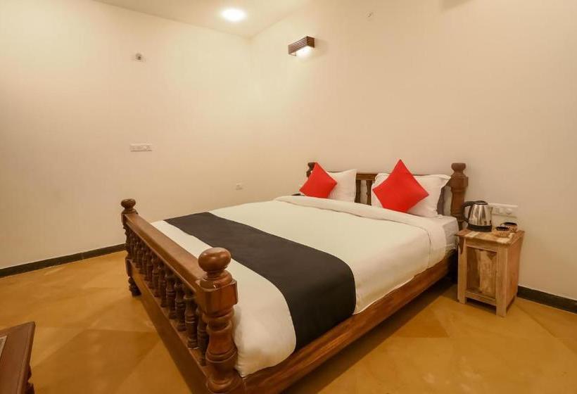 Hotell Capital O 61119 Surya Vilas