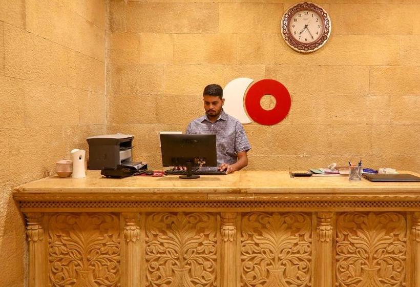 Hotell Capital O 61119 Surya Vilas