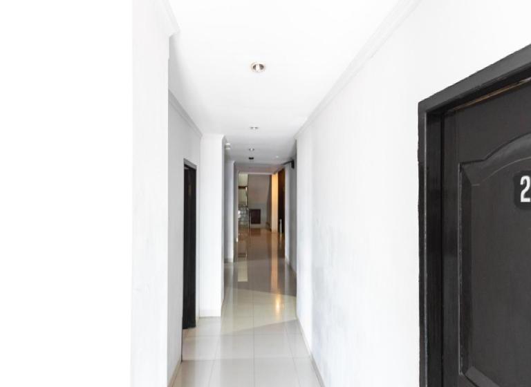 בית מלון כפרי Reddoorz Plus @ Celebes Indah