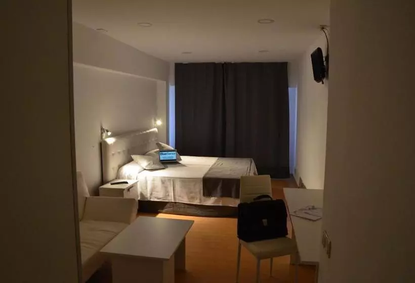 Boutique Urban Madrid Genova