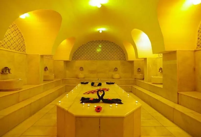 Fortezza Beach Resort