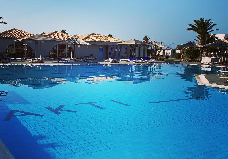 Hotel Akti Beach Club