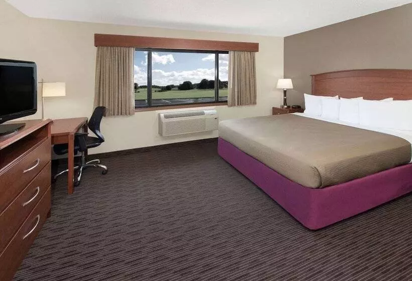 ホテル Americinn By Wyndham Grundy Center