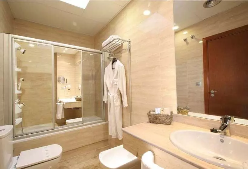 هتل Boutique Atrio