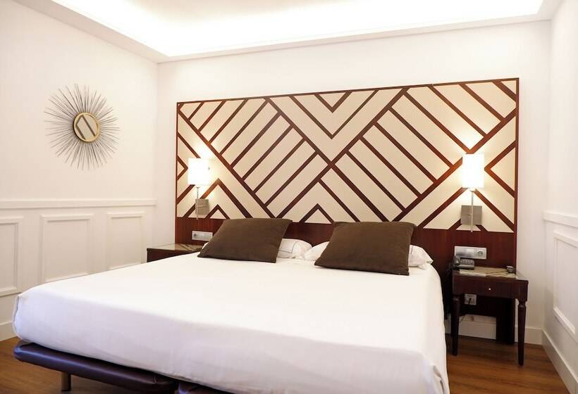 هتل Boutique Atrio