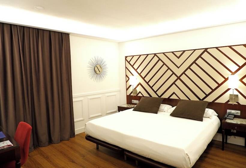 هتل Boutique Atrio