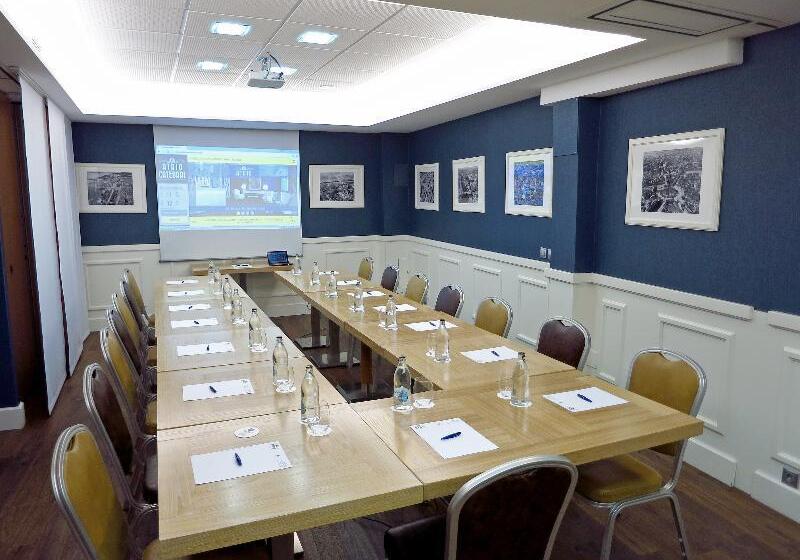 هتل Boutique Atrio