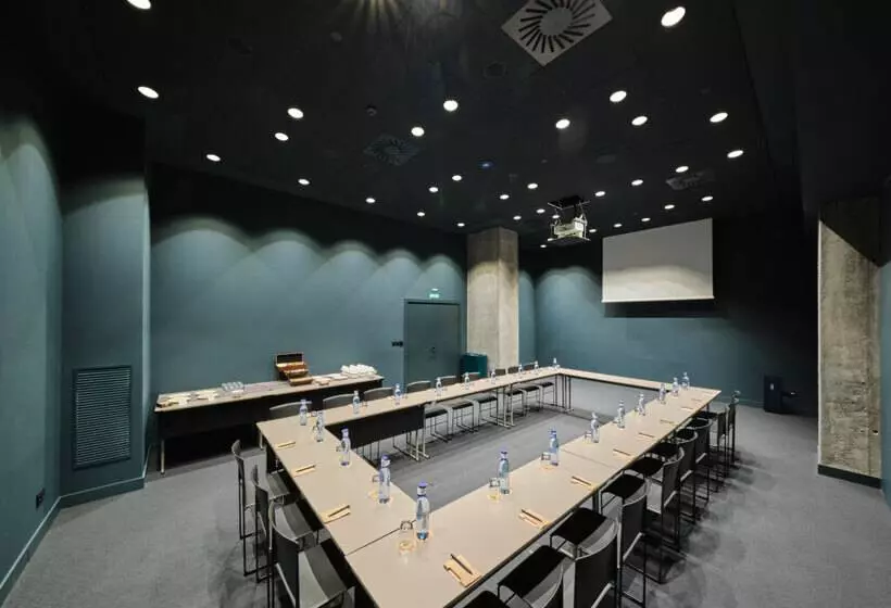 Отель Barcelona Princess