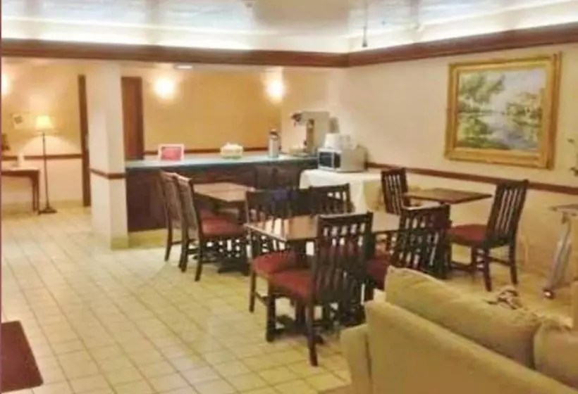 호텔 Days Inn By Wyndham Washington Court House