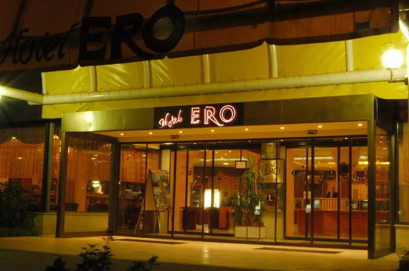 هتل Ero