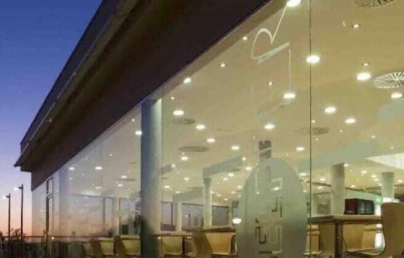 فندق Executive Sport