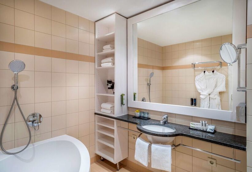 فندق Frankfurt Messe Affiliated By Melia