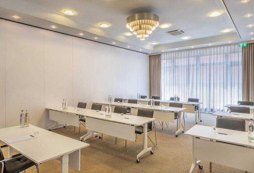 فندق Frankfurt Messe Affiliated By Melia