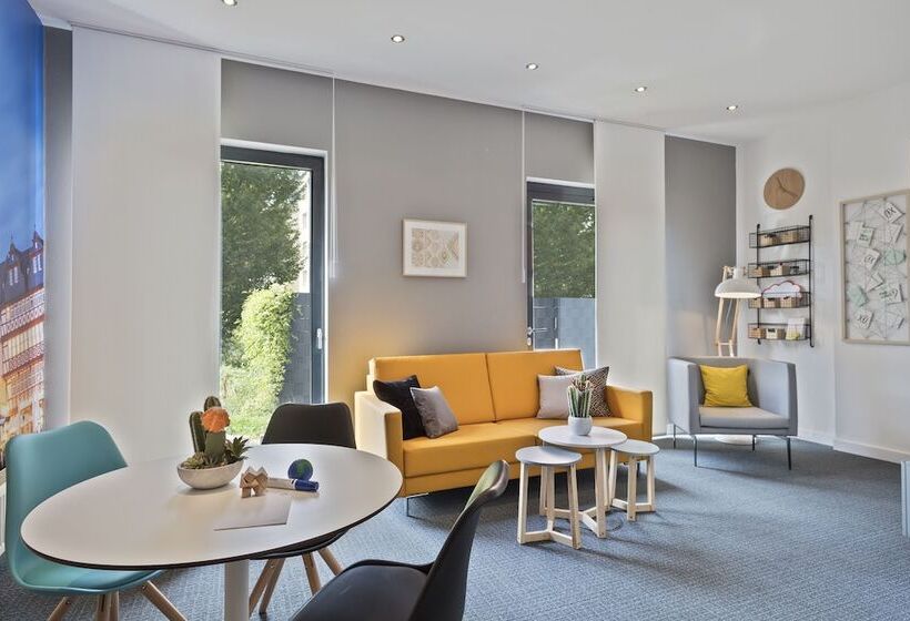 فندق Frankfurt Messe Affiliated By Melia