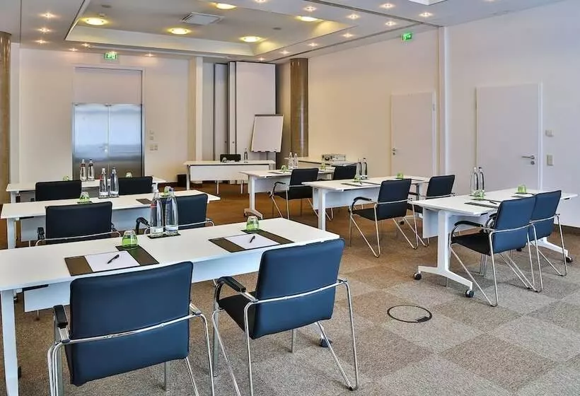 酒店 Frankfurt Messe Affiliated By Melia