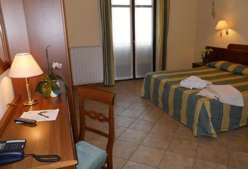 Отель La Cascina Di Villa Due