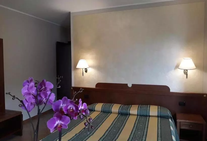 Отель La Cascina Di Villa Due