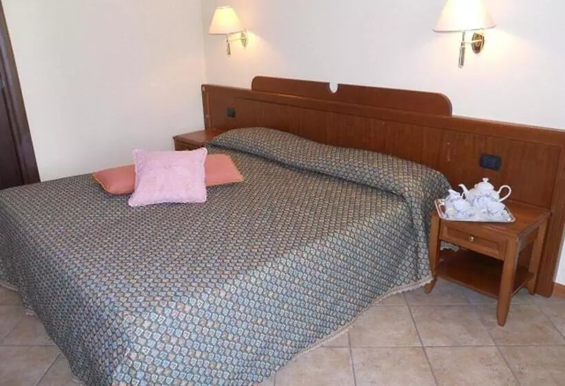 Отель La Cascina Di Villa Due