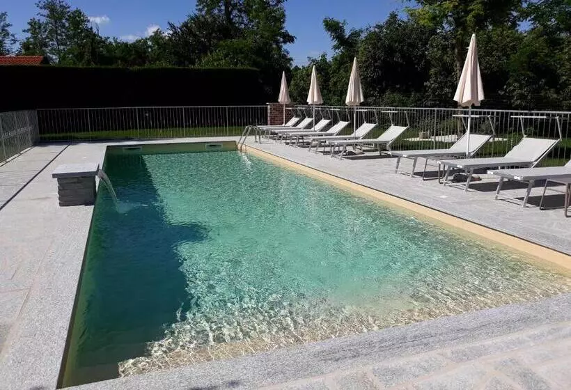 Отель La Cascina Di Villa Due