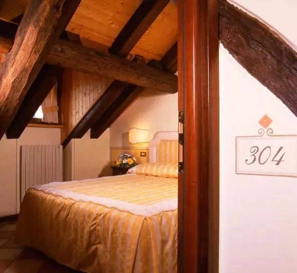 ホテル La Contrada Dei Monti