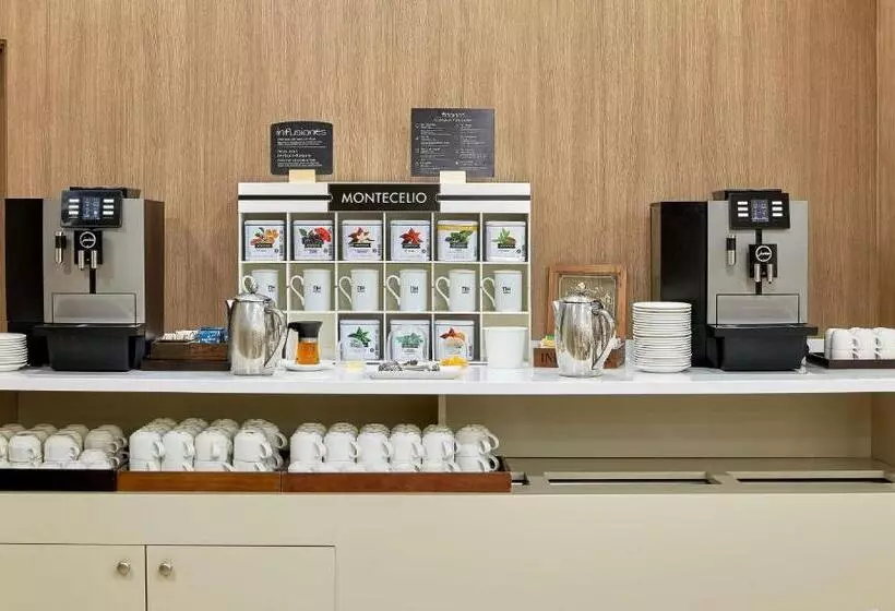 فندق NH Valencia Las Ciencias