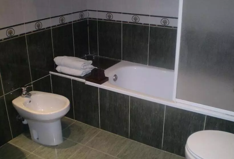 Отель Posada Arco De San Miguel