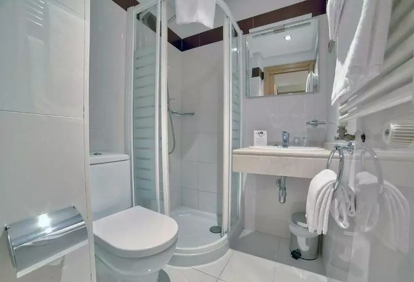 هتل Pr Rosa Rosae