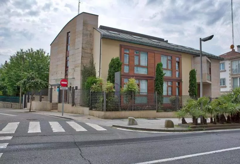 هتل Pr Rosa Rosae