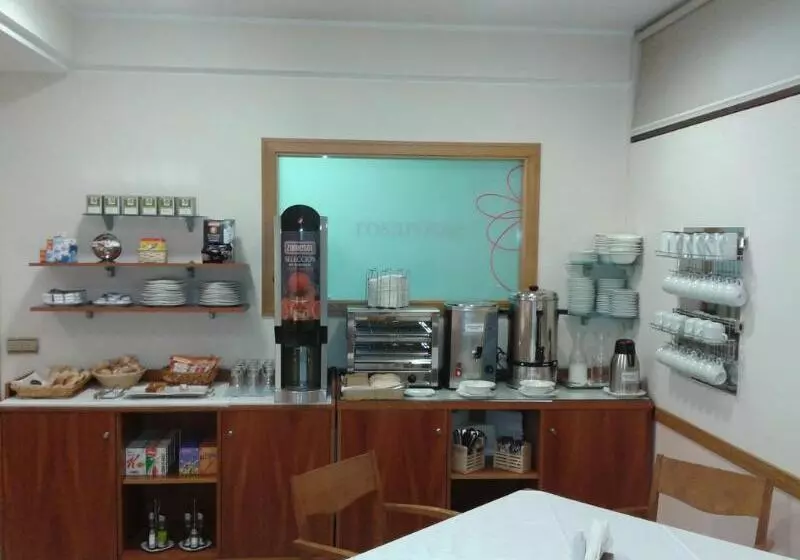 هتل Pr Rosa Rosae