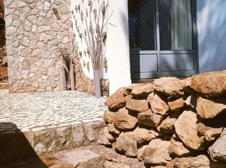 هتل Quinta Dos Caracois