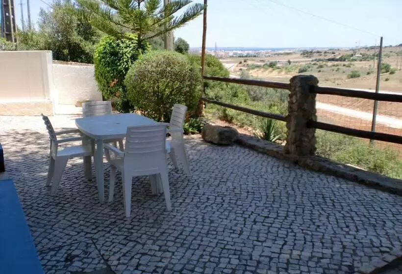 هتل Quinta Dos Caracois