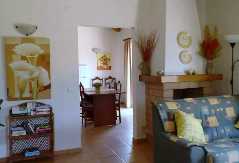 هتل Quinta Dos Caracois