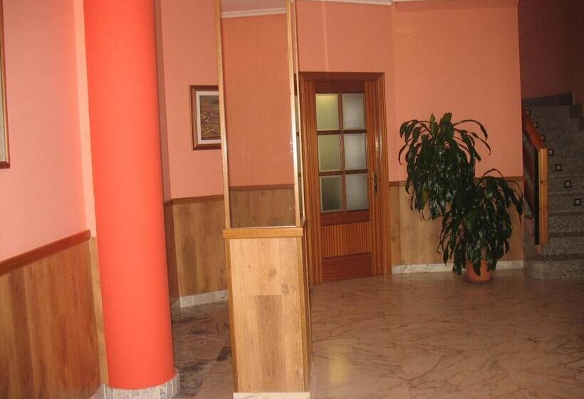 Hotelli Reyes De León