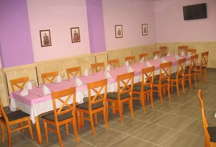 酒店 Reyes De León