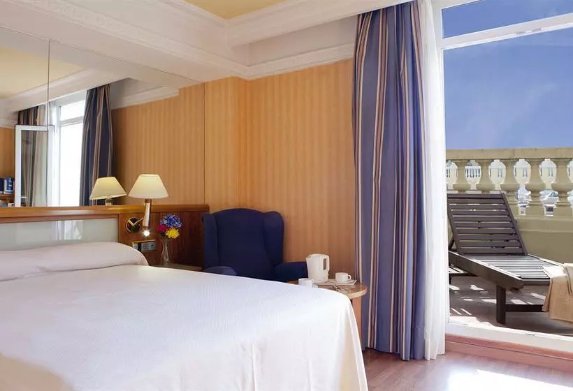 Catalonia Plaza España Hotel & Spa