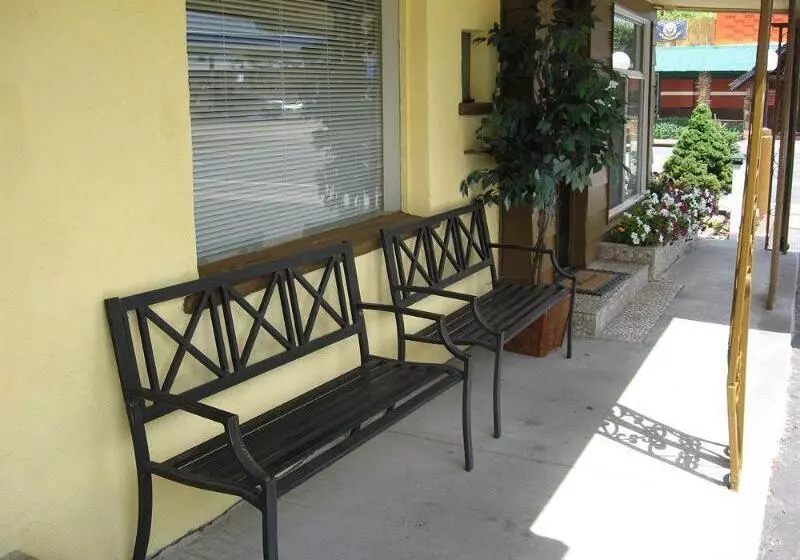 The L Motel Downtown/nau Conference Center