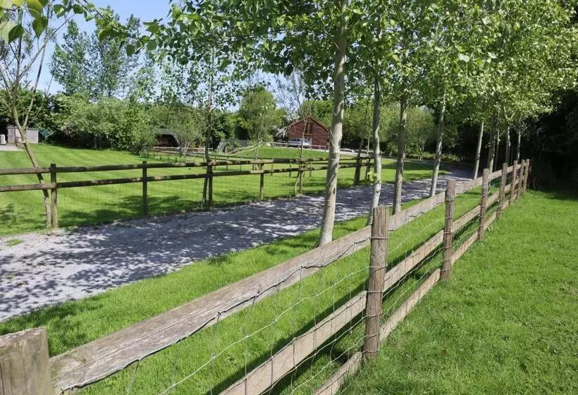 Retkeilymaja The White Horse Inn