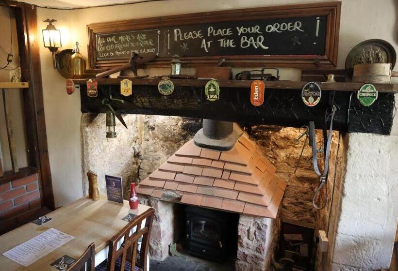 호스텔 The White Horse Inn