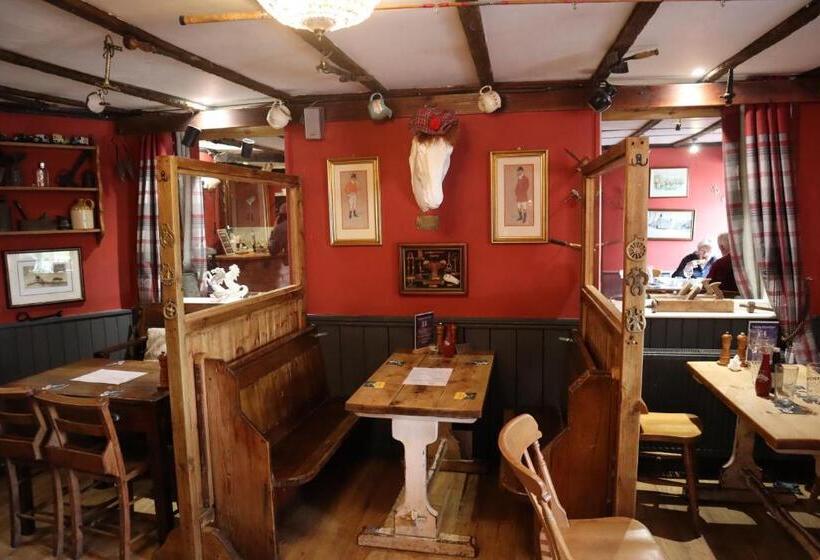 호스텔 The White Horse Inn