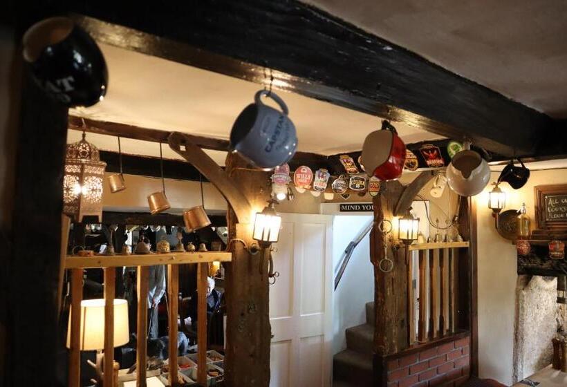 호스텔 The White Horse Inn