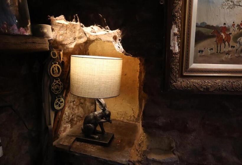 호스텔 The White Horse Inn