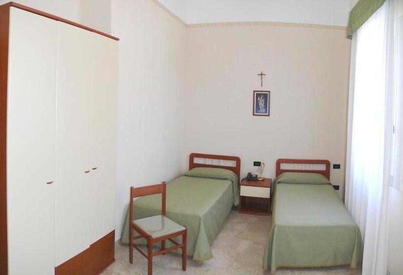 בית מלון כפרי Albergo Casa Del Pellegrino