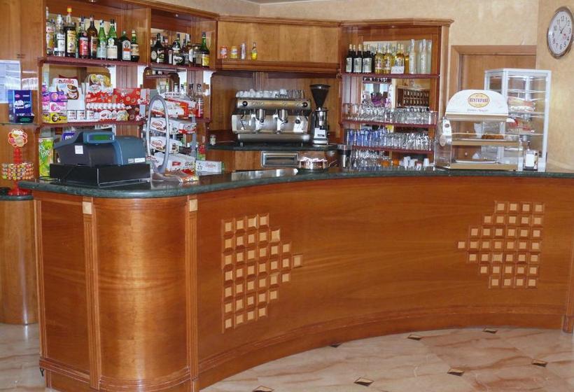 בית מלון כפרי Albergo Casa Del Pellegrino